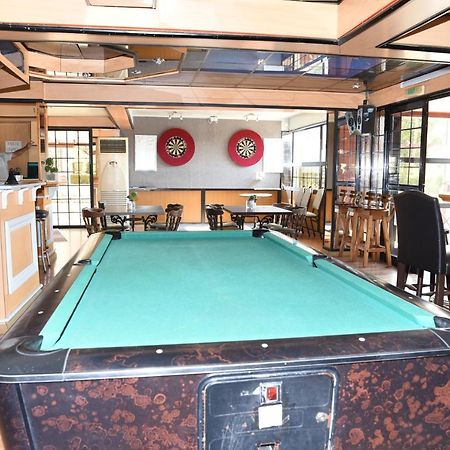 Tycoon Apartments リマソール エクステリア 写真